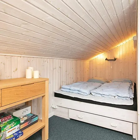 6 Person In Vaeggerlose Nyaraló