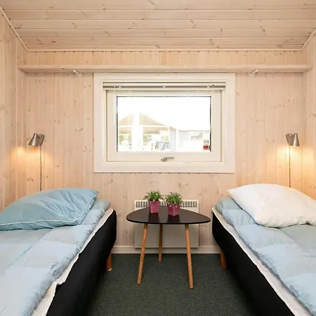 Vakantiehuis 6 Person In Vaeggerlose *